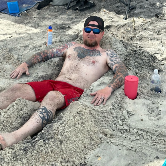 Meet your Posher, Jason - Picture 2 of 2